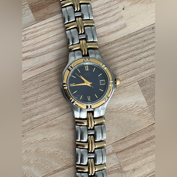 Citizen Elegance Ladies Watch Vintage Two Tone Bracelet Blue Round Dial Date - Picture 5 of 11